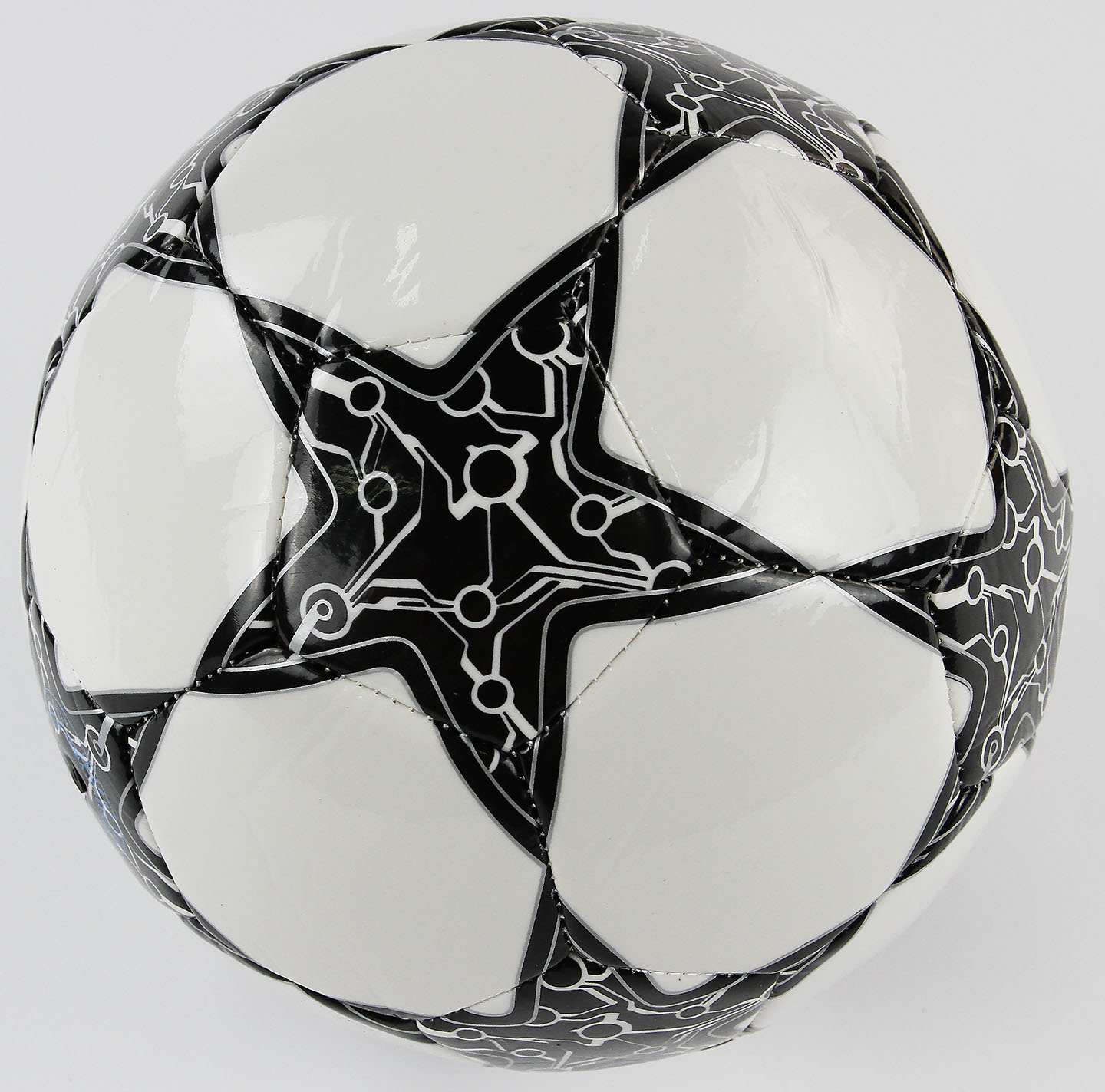 Мяч футбол.22,5 см 4 цв в асс.в сетке. L565